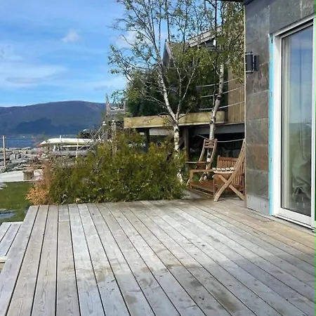 Lodge Smastranda 7b Boathouse